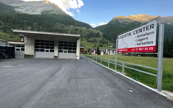 Warehouse - Logistik Center © Janine Imesch